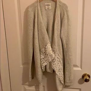 Abercrombie kids flowy cardigan